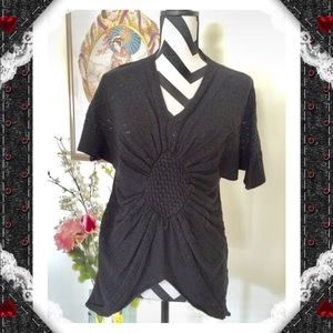 Super Cute Black Short Sleeve Knit Top